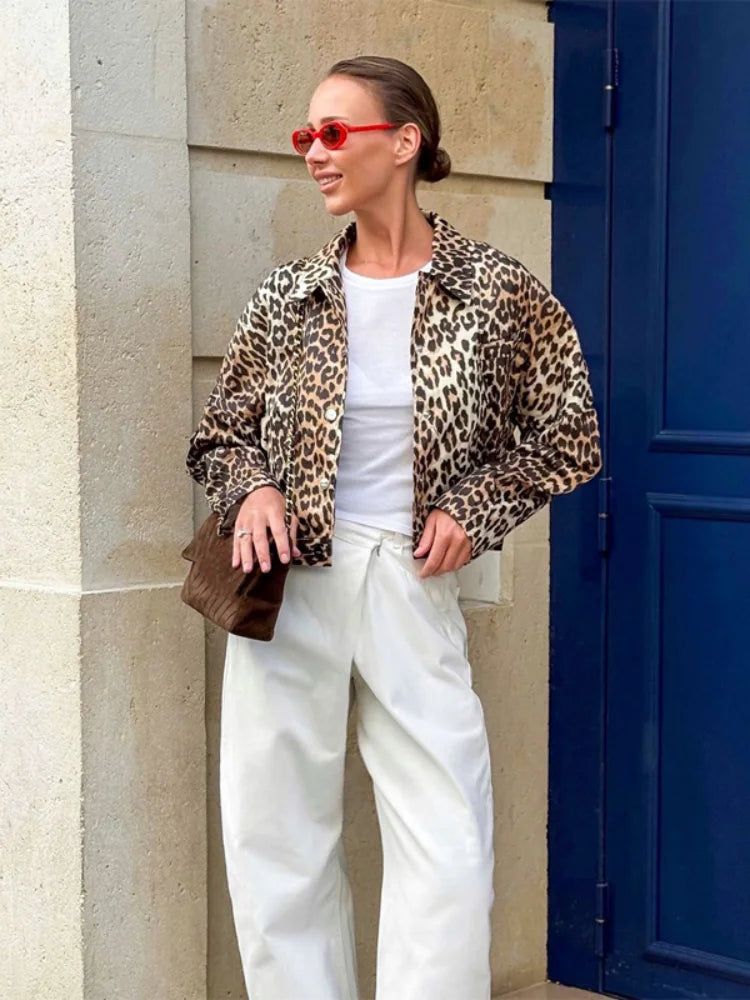 Cropped dad sherpa trucker jacket in leopard print for trendy outfits
