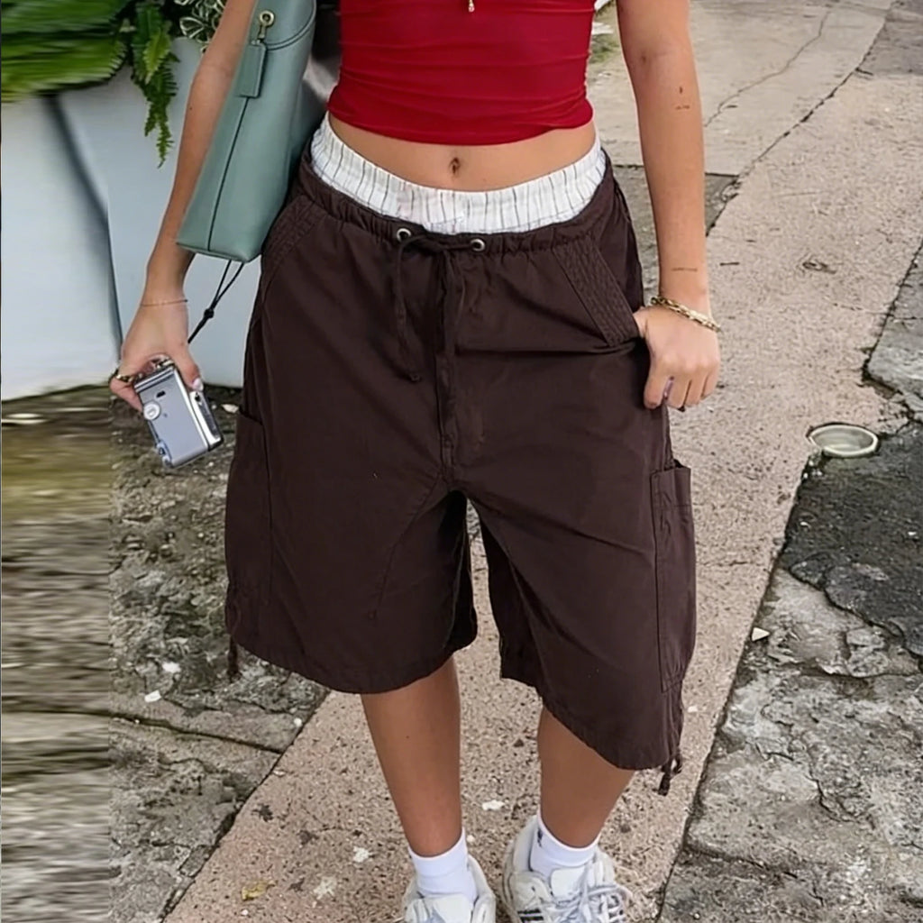 Women's brown shorts in denim, perfect for casual summer outings