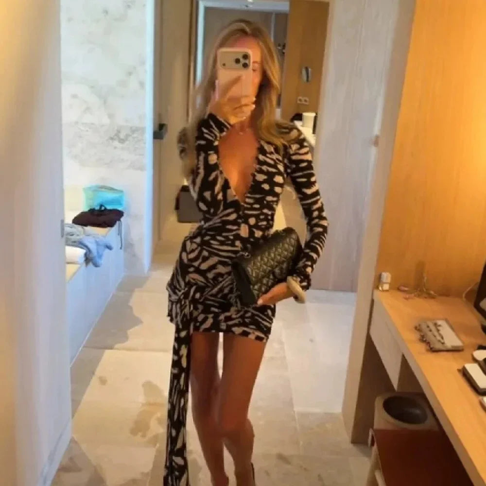Women's black and white mini dress, perfect for evening outings
